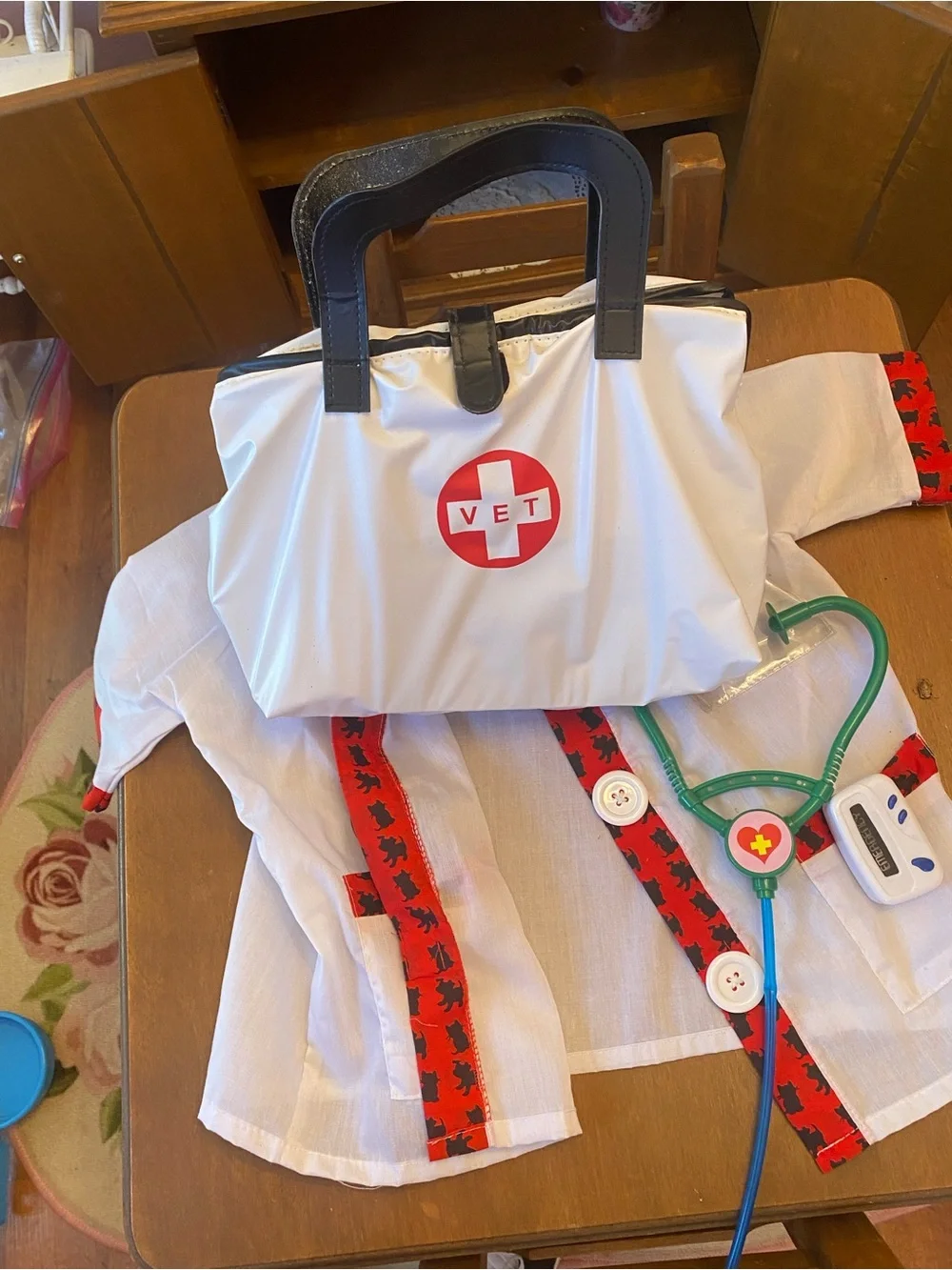 Toddler’s Veterinarian Costume Including Medical Kit